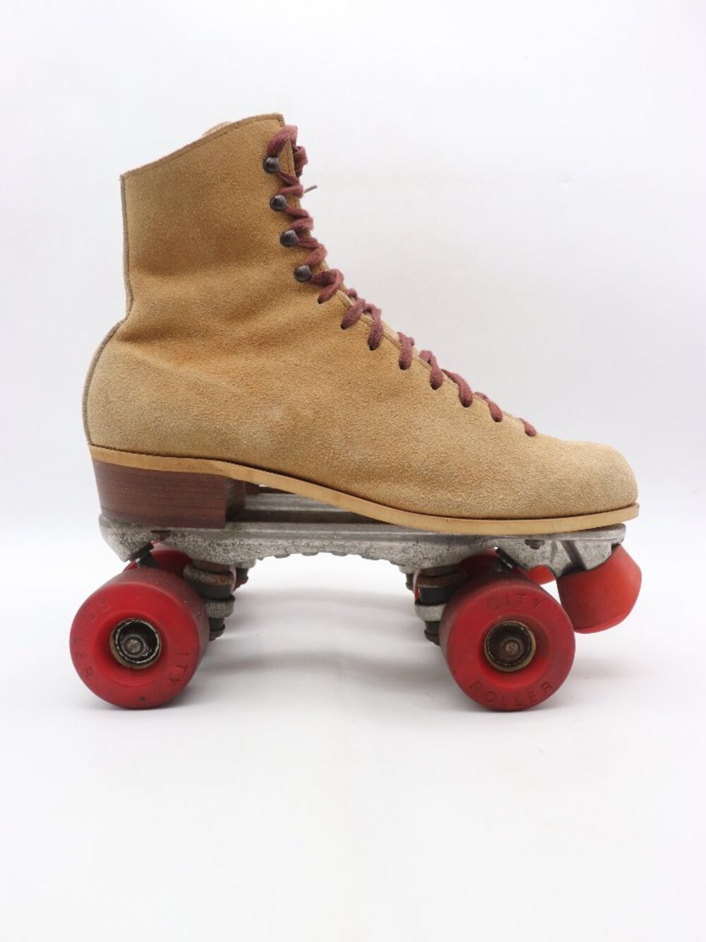 Riedell Red Wing Roller Skates Mens Size 9 Sure Grip Powell Bones